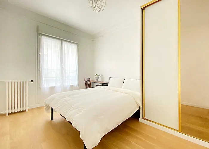 Lovely Flat 75M2 Close To Eiffel Tower